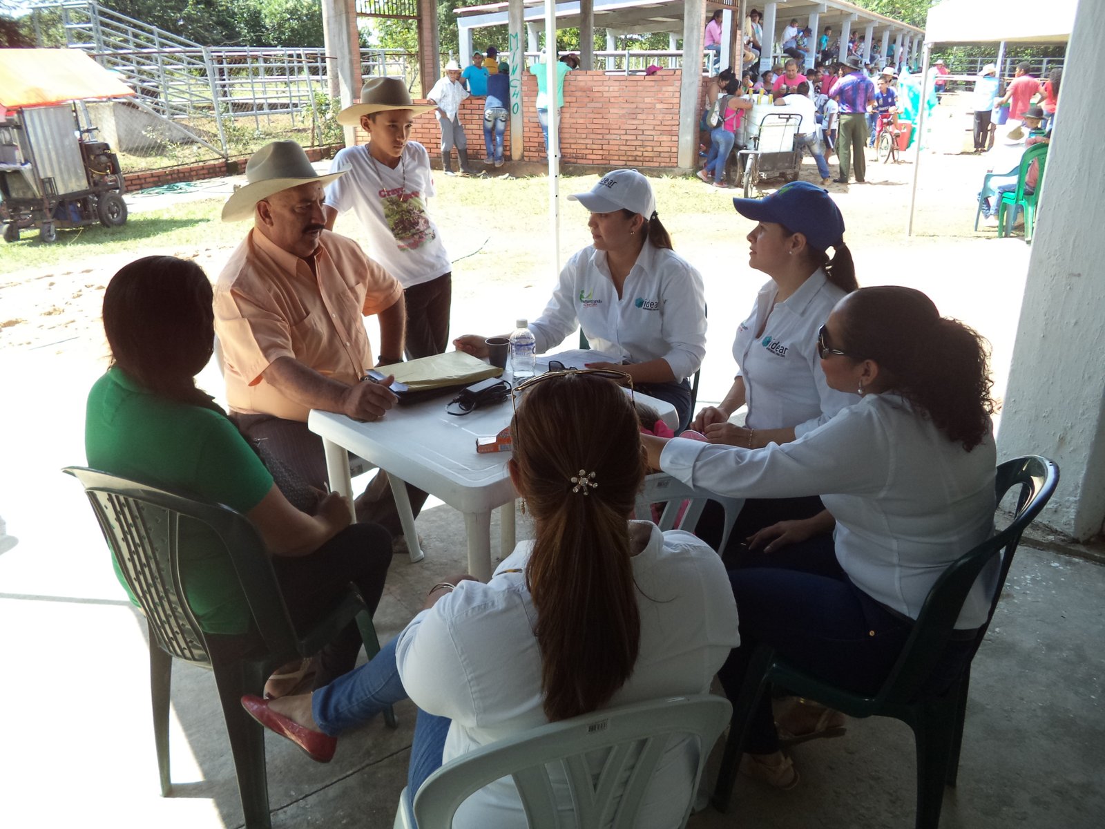 IDEAR respondiendo dudas