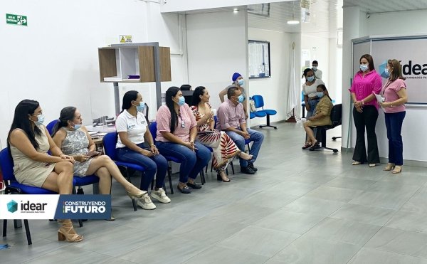 Nueva gerente del Idear tomó posesión ante la gobernadora